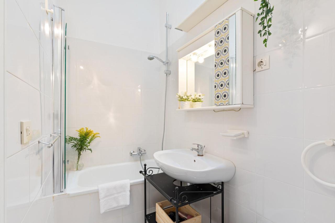 Rome As You Feel - Monti Apartment Exterior photo